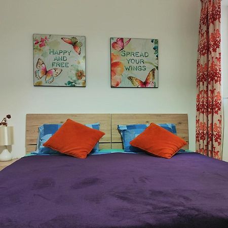 Your Room, Your Apartment, Your Shared Pool Marsalforn Esterno foto